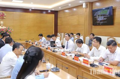 Chủ tịch UBND tỉnh Tô Anh Dũng làm việc với Công ty TNHH Kho ngầm xăng dầu Dầu khí Việt Nam