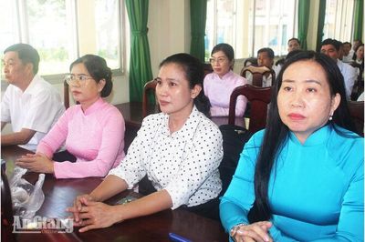 71 lãnh đạo cấp xã ở An Giang được bồi dưỡng kỹ năng quản trị, ứng dụng AI