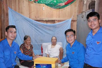 Chung sức vì thanh thiếu nhi vùng biên