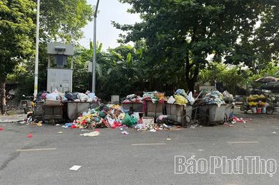 Rác ùn ứ ở Vĩnh Yên, Vĩnh Phúc: Cần sớm tháo gỡ điểm nghẽn