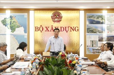 Thứ trưởng Nguyễn Tường Văn: Phát triển Đà Nẵng thành cực tăng trưởng của miền Trung