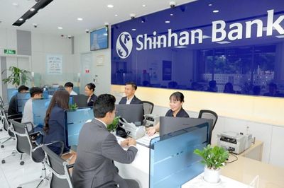 Shinhan Bank lãi gần 2.600 tỷ đồng nửa đầu năm 2026, nợ xấu duy trì ở mức 0,55%