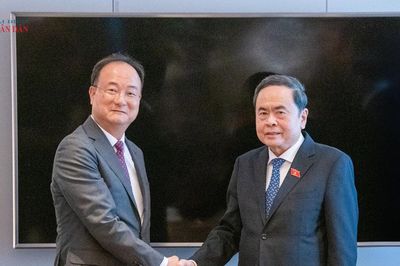 Chủ tịch Quốc hội Trần Thanh Mẫn tiếp Giám đốc điều hành LG