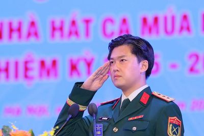 Người nghệ sĩ áo lính viết tiếp trường ca hữu nghị Việt - Lào bằng khát vọng tuổi trẻ