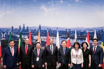 Đoàn đại biểu Đảng Cộng sản Việt Nam dự Hội nghị Đối thoại liên lục địa giữa các chính đảng