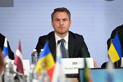 Tổng Công tố Ukraine từ chức giữa cáo buộc tham nhũng