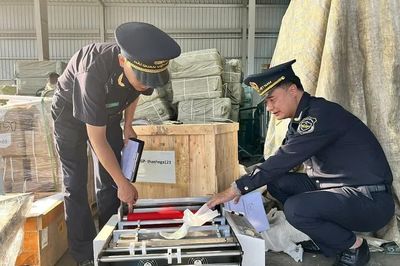 Đề xuất giảm ngưỡng miễn thuế hàng hóa giá trị nhỏ
