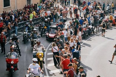 Hơn 60.000 người đến tham dự chuỗi lễ hội Moto Guzzi World Days 2026