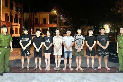 Bắt nhóm giả danh shipper, dựng kịch bản 3 tuyến lừa tiền khách hàng ở Lạng Sơn