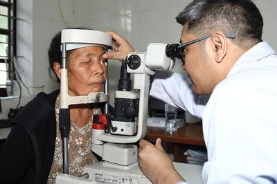 Xây dựng tiêu chuẩn, quy chuẩn y tế phải sát thực tiễn