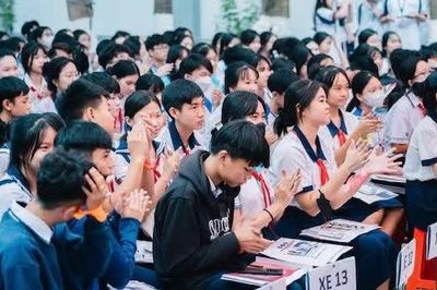 Học sinh thích ứng nhanh với AI nhưng còn 'khoảng trống' đọc hiểu