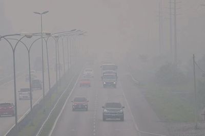 Thủ tướng Malaysia: ASEAN cần rà soát lại cơ chế kiểm soát khói mù xuyên biên giới