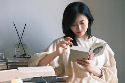 Vì sao chúng ta thích mua sách dù chưa đọc