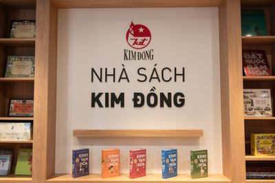 Một chuỗi nhà sách ngừng cung cấp túi nylon từ 1/1/2027