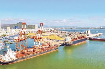 Kiến tạo không gian, định hình các cực tăng trưởng mới