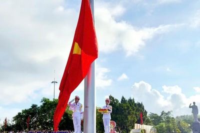Chuẩn hóa việc sử dụng Quốc ca trước nguy cơ từ không gian mạng