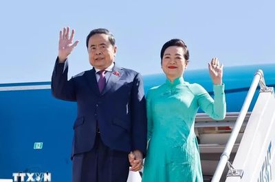 Chủ tịch Quốc hội Trần Thanh Mẫn và Phu nhân bắt đầu thăm chính thức Mông Cổ