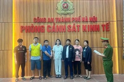 Hà Nội kỷ luật hơn 20 đảng viên, khai trừ ra khỏi Đảng 2 cựu cán bộ