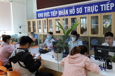 Kiên quyết xử lý tổ chức, cá nhân chậm giải quyết kiến nghị của người dân