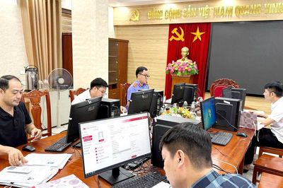 Xuyên ngày nghỉ đảm bảo tiến độ số hoá hồ sơ đảng viên