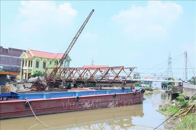 Phản hồi thông tin của TTXVN: Tháo dỡ cầu sắt bắc qua kênh Quần Liêu