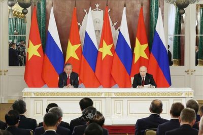 Tổng Bí thư, Chủ tịch nước Tô Lâm và Tổng thống Nga V.Putin họp báo chung