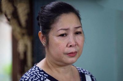 NSND Hồng Vân 'tức giận' khi bị gọi tên