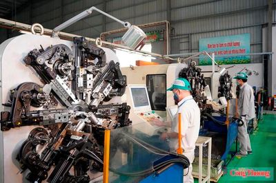 Chậm tháo gỡ điểm nghẽn thể chế là tăng chi phí, mất cơ hội