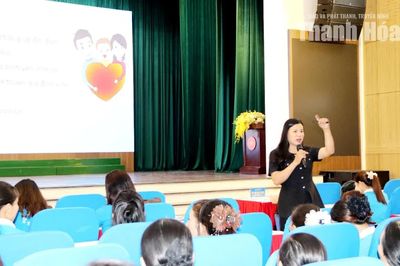 Truyền thông phòng, chống bạo lực gia đình, xây dựng môi trường sống an toàn cho phụ nữ và trẻ em