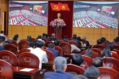 Chấn chỉnh kỷ luật, kỷ cương trong tham dự hội nghị học tập, quán triệt nghị quyết, quy định, chỉ thị, kết luận của Đảng