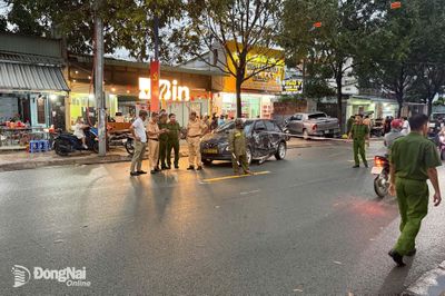 Xe bán tải mất lái tông 3 phương tiện, 1 người tử vong
