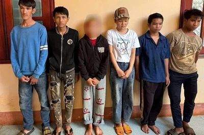 Bắt giữ nhóm đối tượng đánh người, cướp điện thoại tại Chư Prông