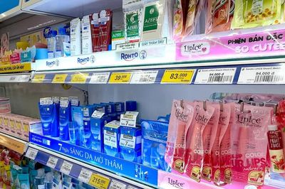 Thị trường mỹ phẩm gần 3 tỷ USD trước bài toán hàng sai công thức