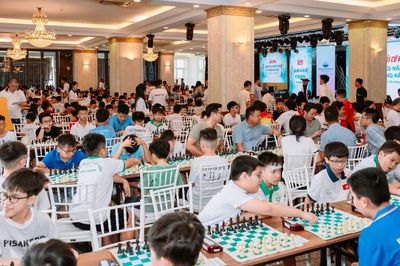 Sức hút của một sân chơi cờ vua phong trào