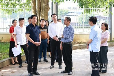 Đồng chí Bí thư Tỉnh ủy khảo sát, kiểm tra thực tế tại một số đơn vị trên địa bàn