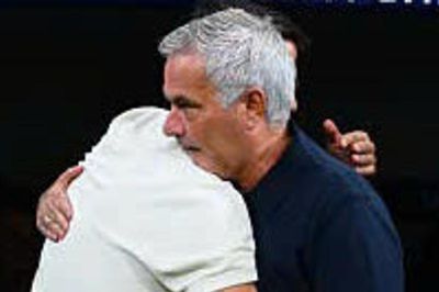 Niềm vui trọn vẹn của Mourinho