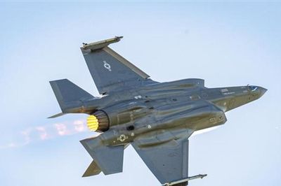 Đánh giá năng lực tiêm kích tàng hình F-35: Ưu thế tác chiến mạng và thách thức kỹ thuật