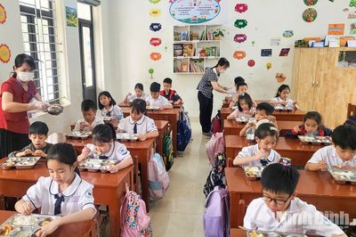 Ninh Bình: Siết chặt công tác bảo đảm an toàn thực phẩm trong các cơ sở giáo dục