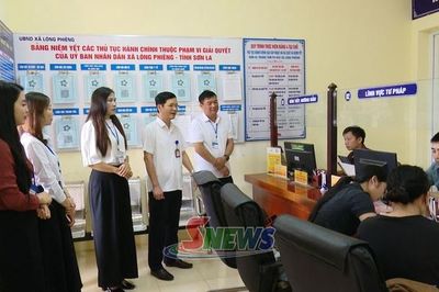 Kiểm tra cải cách hành chính tại xã Lóng Phiêng