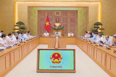 Hoàn thiện 3 dự án luật về đất đai, nhà ở, bất động sản