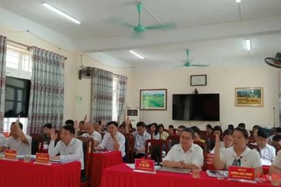 Kỳ họp thứ 3 (chuyên đề) HĐND xã Nguyễn Huệ khóa XXI
