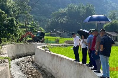 Giám sát việc triển khai nguồn Quỹ Cứu trợ tỉnh tại 2 xã Quang Trung và Độc Lập