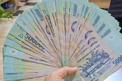 Đóng bảo hiểm xã hội tự nguyện 10 năm thì có được lãnh lương hưu không? Thời điểm hưởng lương hưu là khi nào?