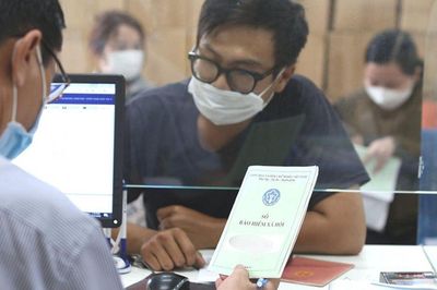 Cán bộ thôn, tổ dân phố từ 1/7/2025 phải đóng BHXH bao nhiêu mỗi tháng?