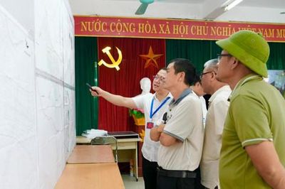 Người dân phường Long Biên góp ý quy hoạch phân khu đô thị sông Hồng