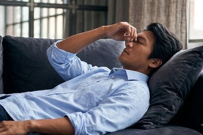 7 dấu hiệu thường gặp của thời kỳ mãn dục ở nam giới