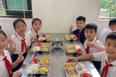 Thực đơn bán trú đủ dinh dưỡng giúp trẻ phát triển toàn diện