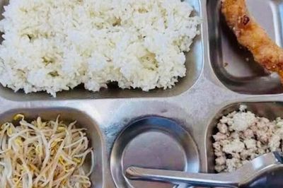 Bữa ăn bán trú 'lèo tèo', Hà Nội yêu cầu rà soát toàn bộ