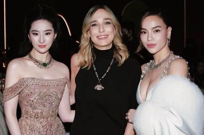 Thấy gì từ vụ 'Lưu Diệc Phi cắt ảnh chung có Hồ Ngọc Hà'