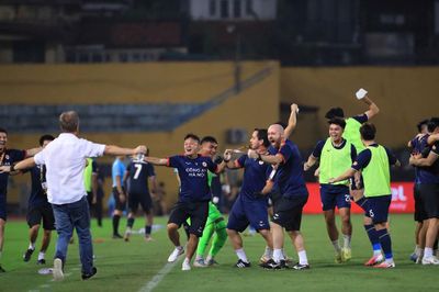 Thi đấu thiếu người, CAHN vẫn thắng Thể Công Viettel ở trận derby Thủ đô